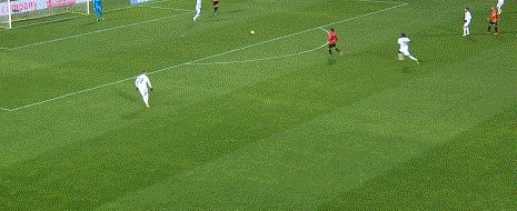 开云官网入口-【意甲】莱昂吊射 贝内文托失点 AC米兰染红2比0胜